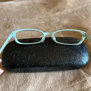 Bevel Chianti unisex eyeglasses Flavia | Bevel | Acetate Collection | Exclusive Eyewear main image 4